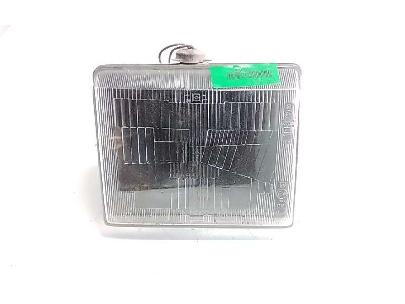 Recambio de faro derecho para seat 127 0.9 referencia OEM IAM   