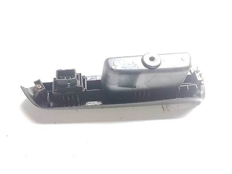 Recambio de mando elevalunas trasero izquierdo para hyundai getz (tb) 1.3 gls referencia OEM IAM 935801C010  