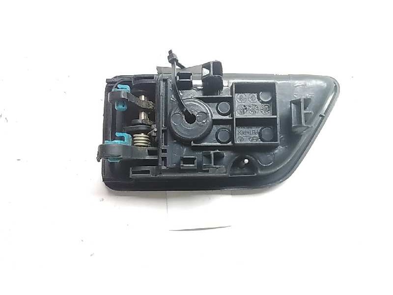 Recambio de maneta interior delantera derecha para hyundai getz (tb) 1.3 gls referencia OEM IAM 82621TB010  