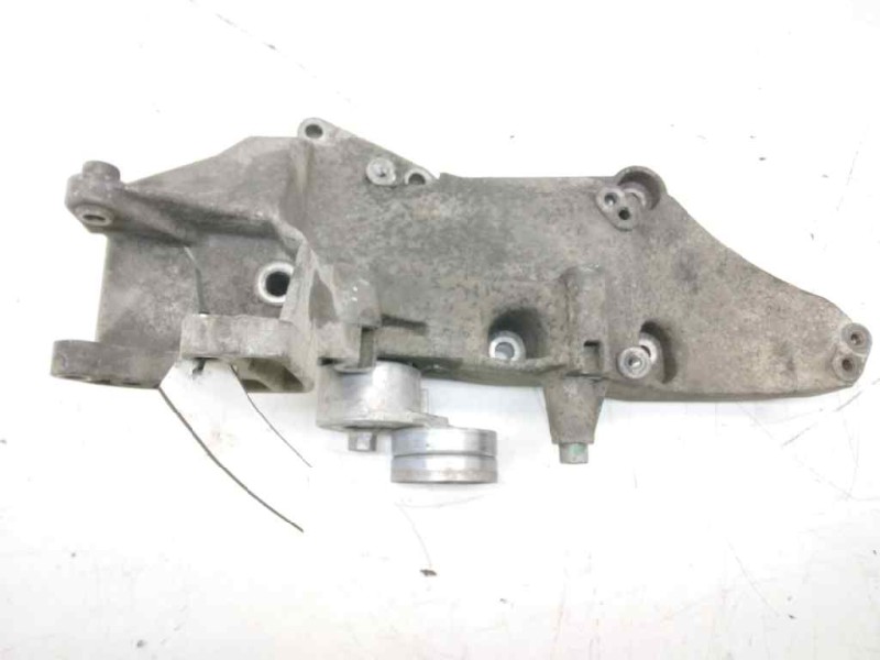 Recambio de soporte alternador para opel vivaro combi 2.7t corto referencia OEM IAM 8200163234  