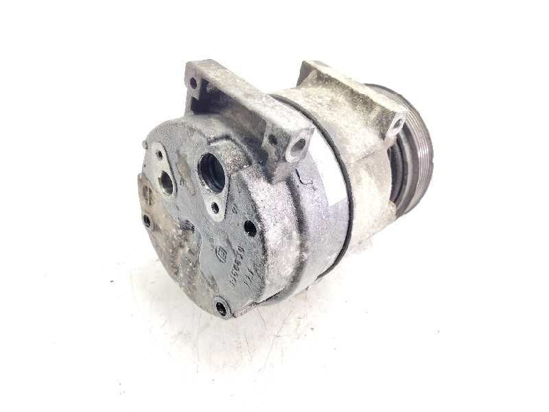 Recambio de compresor aire acondicionado para opel vivaro combi 2.7t corto referencia OEM IAM 1136309  