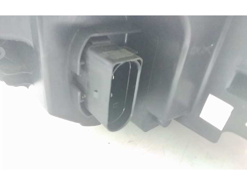 Recambio de faro xenon derecho para volkswagen id.3 (e11) referencia OEM IAM 10B941036A  
