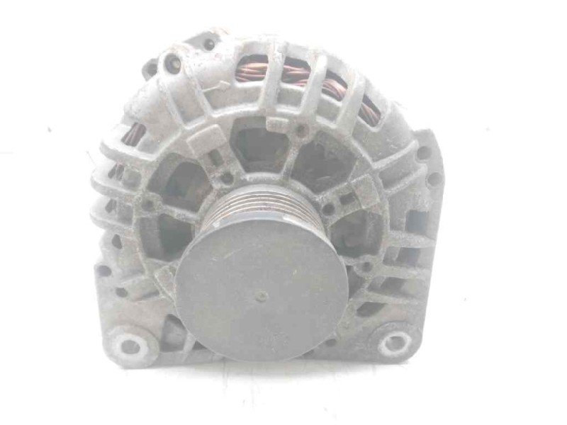 Recambio de alternador para opel vivaro combi 2.7t corto referencia OEM IAM 22990N  