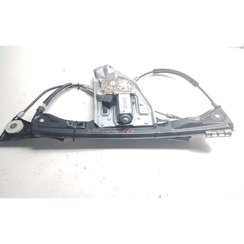 Recambio de elevalunas delantero derecho para mercedes clase c (w203) familiar c 220 t cdi (203.206) referencia OEM IAM A2118201