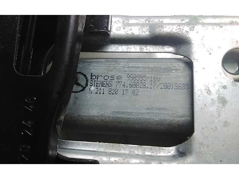 Recambio de elevalunas delantero derecho para mercedes clase c (w203) familiar c 220 t cdi (203.206) referencia OEM IAM A2118201