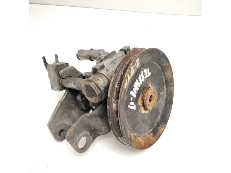 Recambio de bomba direccion para nissan terrano/terrano.ii (r20) 2.7 turbodiesel referencia OEM IAM   47610