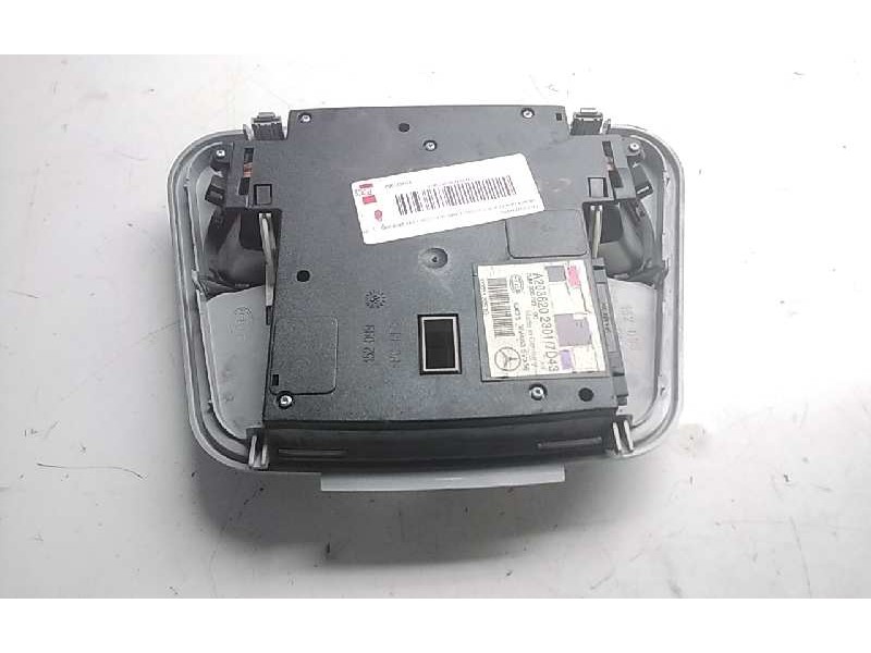 Recambio de luz interior para mercedes clase c (w203) familiar c 220 t cdi (203.206) referencia OEM IAM A2038202301  