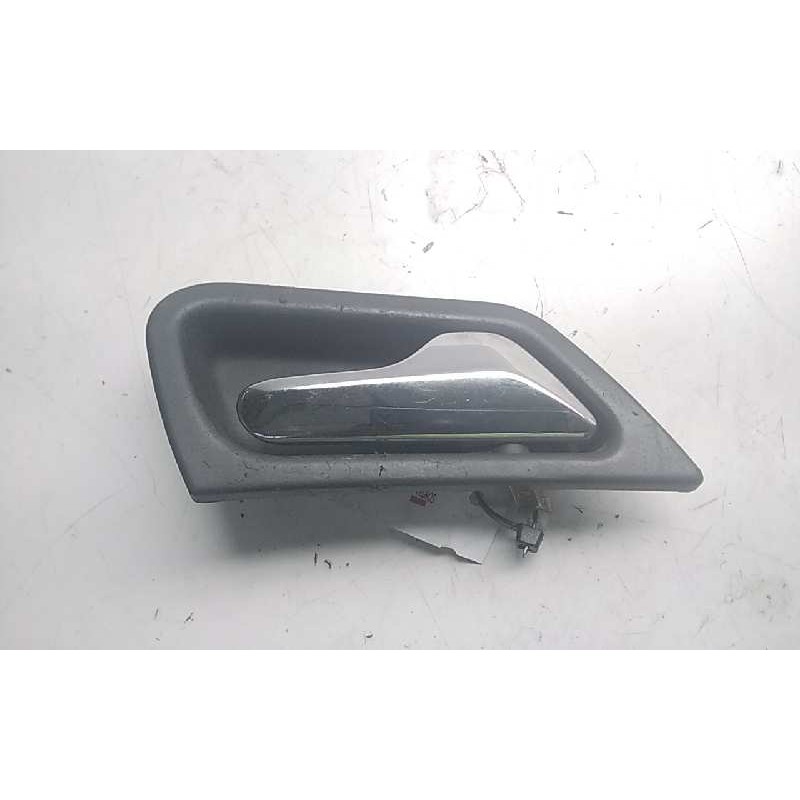Recambio de maneta interior delantera derecha para mercedes clase c (w203) familiar c 220 t cdi (203.206) referencia OEM IAM A31
