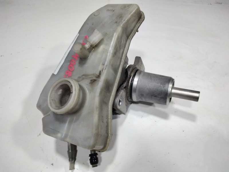 Recambio de bombin freno para mercedes sprinter 02.00  caja cerrada 2.7 cdi cat referencia OEM IAM 32067025  