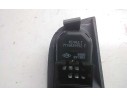 MANDO ELEVALUNAS DELANTERO IZQUIERDO 7700429992F 