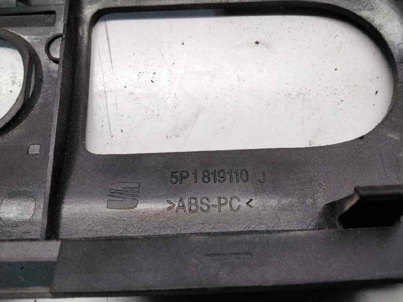 Recambio de aireador central para seat altea (5p1) hot referencia OEM IAM 5P01819110J  