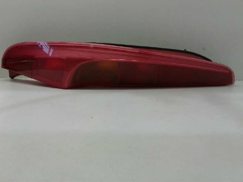 Recambio de piloto trasero izquierdo para fiat punto berlina (188) 1.2 8v feel referencia OEM IAM   