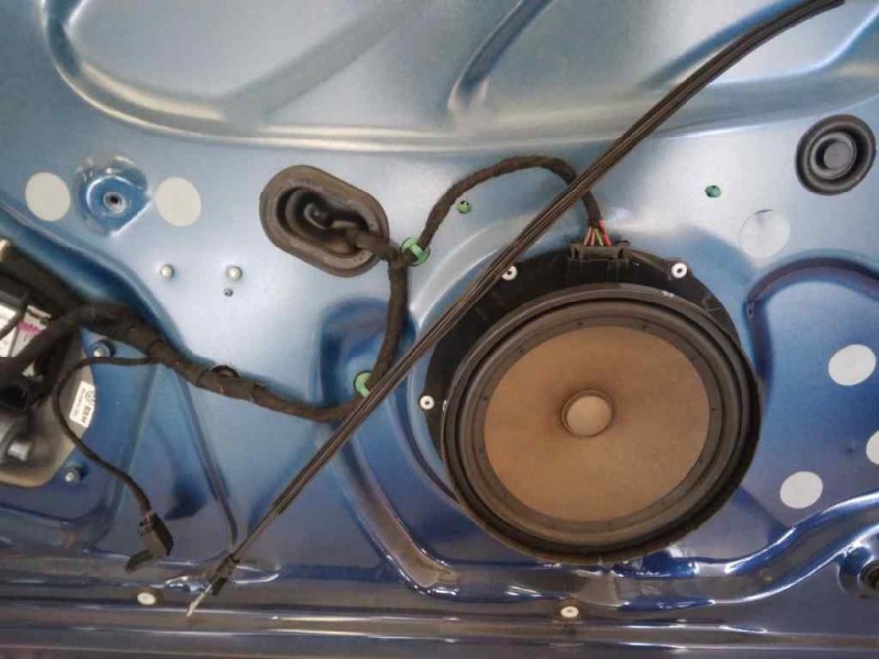 Recambio de puerta delantera derecha para volkswagen golf v berlina (1k1) 1.4 16v tsi referencia OEM IAM   