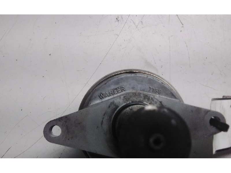 Recambio de valvula egr para opel vectra b berlina básico (1999) referencia OEM IAM 7188  