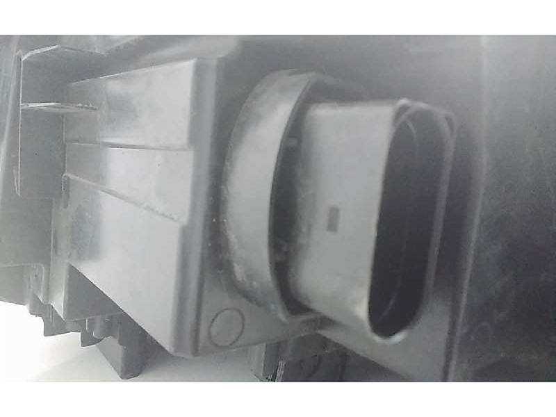 Recambio de faro xenon derecho para volkswagen tiguan referencia OEM IAM 5NB941036E  