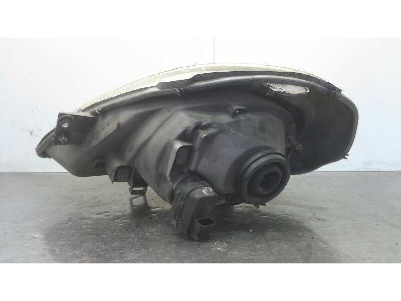 Recambio de faro derecho para renault trafic combi (ab 4.01) 6 - plazas, acristalado parcial 2,9t combi corto referencia OEM IAM