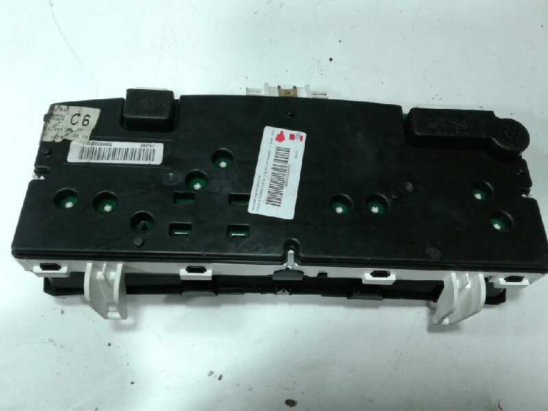 Recambio de cuadro instrumentos para toyota corolla (e12) 1.4 d-4d luna compact referencia OEM IAM 88311338  