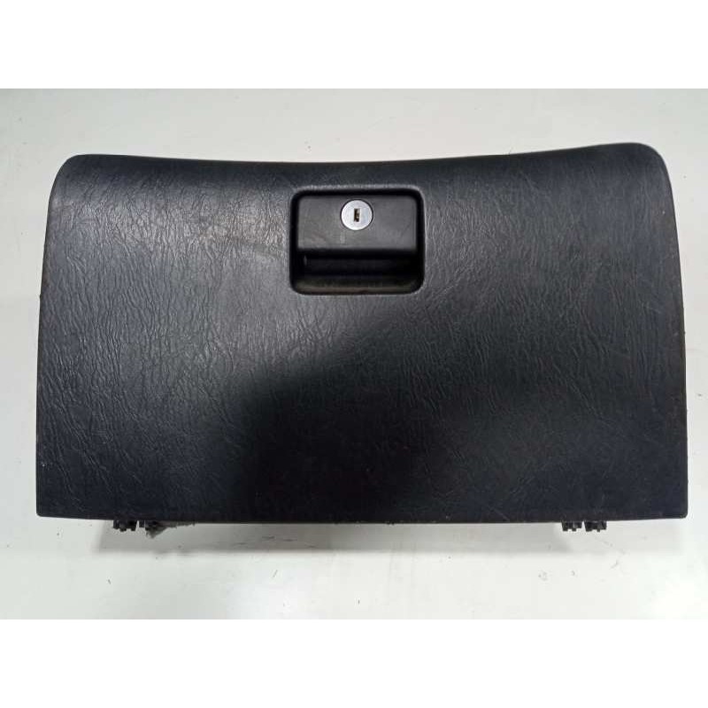Recambio de guantera para toyota corolla (e12) 1.4 d-4d luna compact referencia OEM IAM 5555102060  