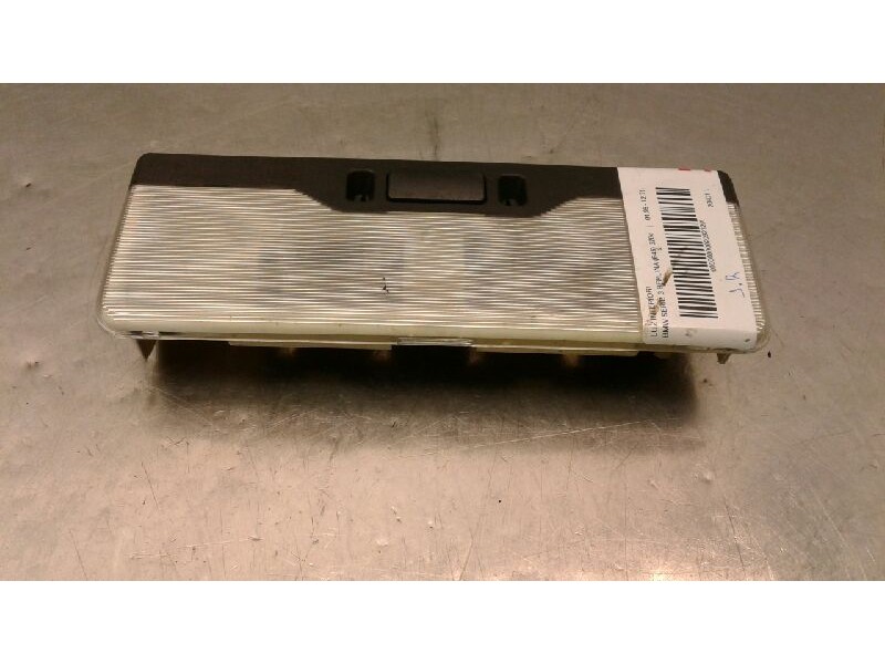 Recambio de luz interior para bmw serie 3 berlina (e46) 320d referencia OEM IAM 8364O28  