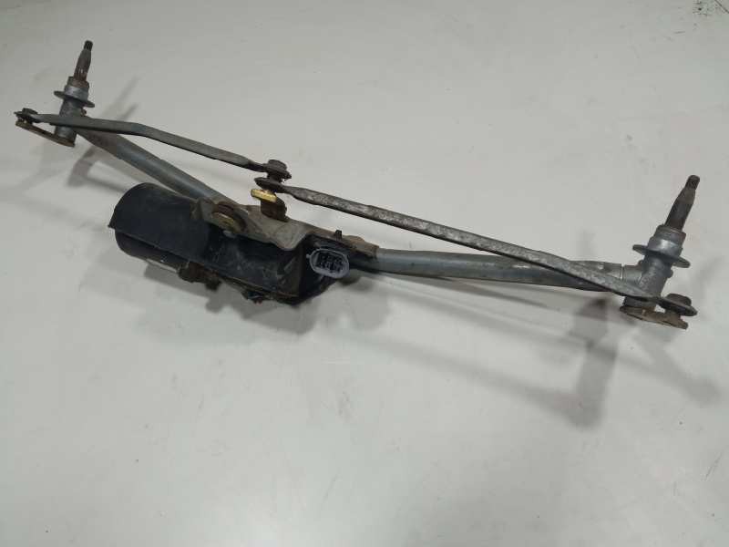 Recambio de motor limpia delantero para renault kangoo (f/kc0) rt referencia OEM IAM   