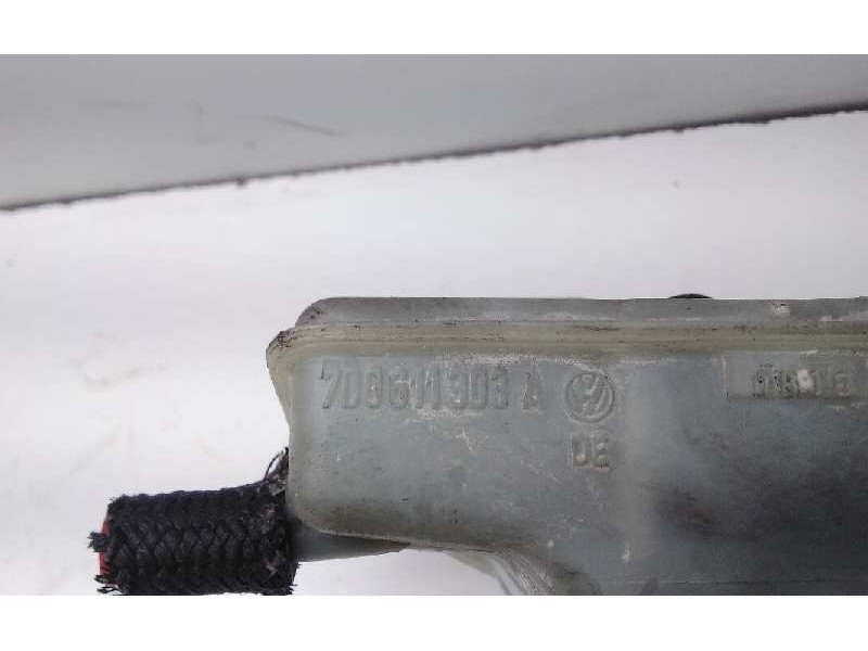 Recambio de bomba freno para volkswagen t4 transporter/furgoneta (mod. 1991) caja cerrada referencia OEM IAM 7D0611303A  