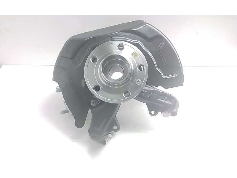 Recambio de mangueta delantera derecha para volkswagen polo (6c1) referencia OEM IAM 2Q0400054CC  