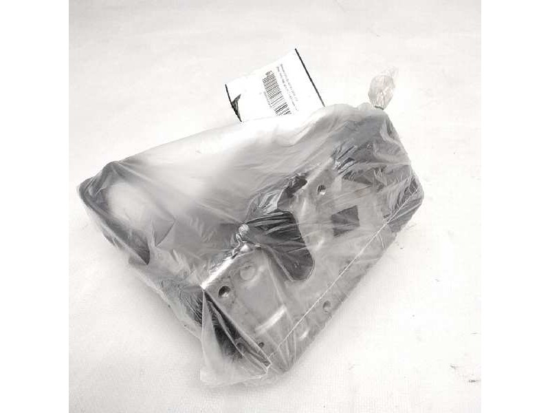 Recambio de cerradura puerta delantera derecha para renault trafic combi (ab 4.01) 2.0 dci diesel cat referencia OEM IAM 8200042