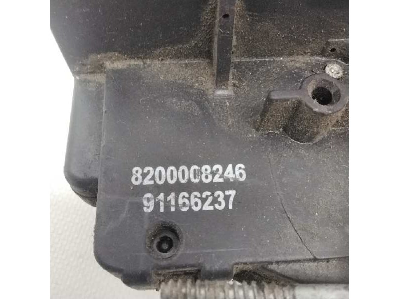 Recambio de cerradura puerta delantera izquierda para renault trafic combi (ab 4.01) 2.0 dci diesel cat referencia OEM IAM 82000