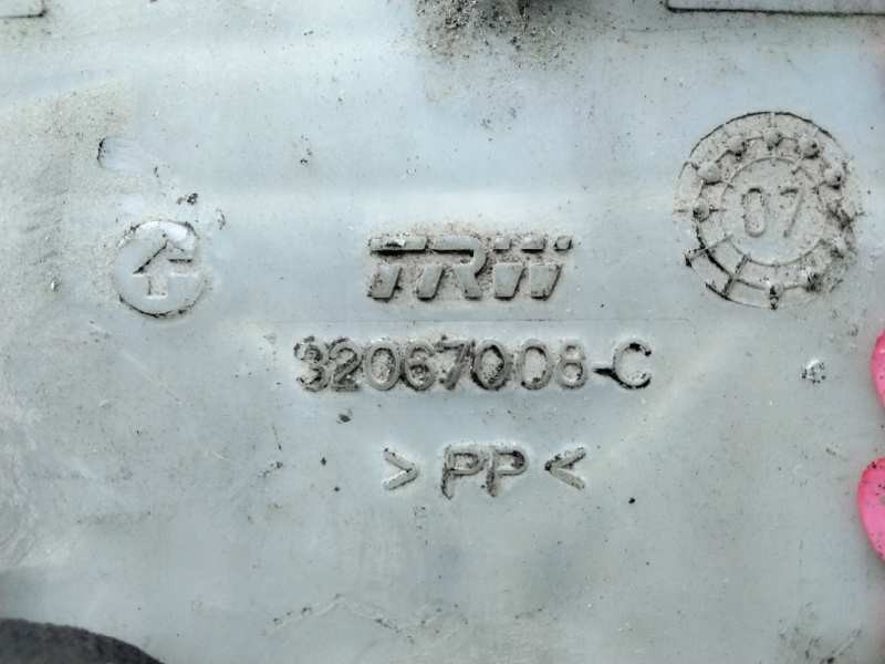 Recambio de bomba freno para nissan primastar (x..) 2.0 dci diesel referencia OEM IAM 32067008C  