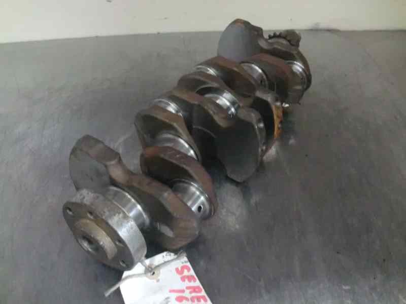 Recambio de cigueñal para nissan serena (c23m) 1.6 cat referencia OEM IAM 77A  48262