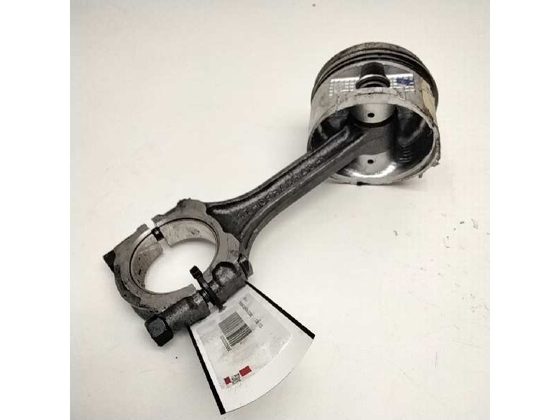 Recambio de biela para nissan serena (c23m) referencia OEM IAM 1704M5401  48268