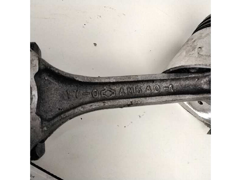 Recambio de biela para nissan serena (c23m) referencia OEM IAM 1704M5401  48268