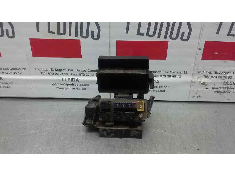 Recambio de caja fusibles para chevrolet captiva 2.0 diesel cat referencia OEM IAM   