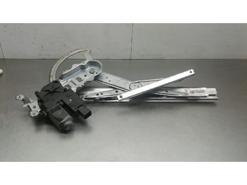 Recambio de elevalunas delantero derecho para opel combo (corsa c) familiar referencia OEM IAM 09224216  