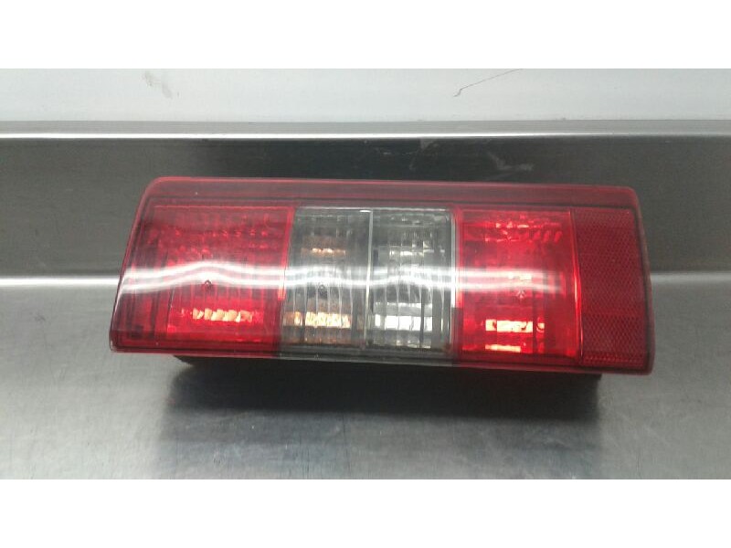 Recambio de piloto trasero derecho para opel combo (corsa c) familiar referencia OEM IAM 45313  