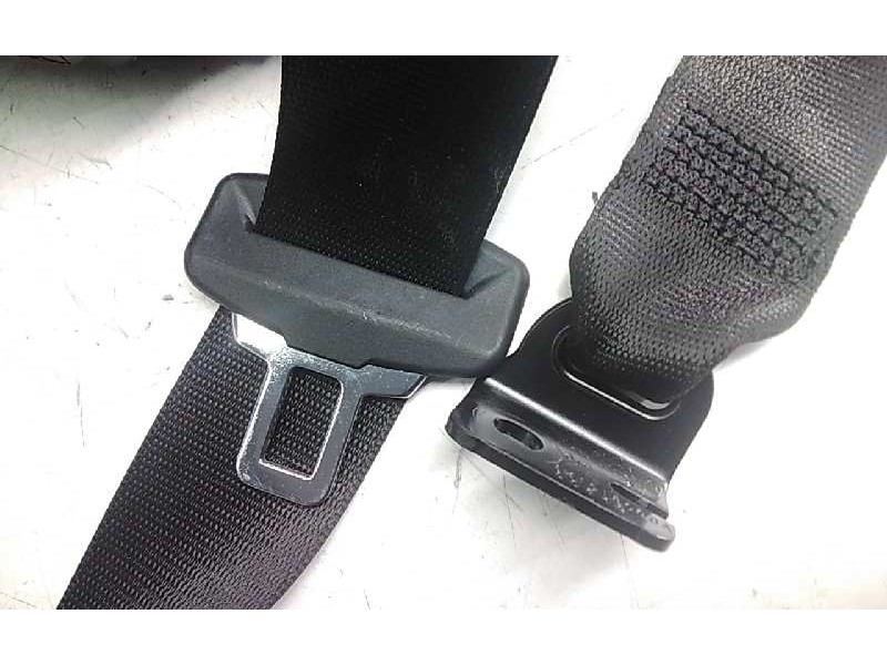 Recambio de cinturon seguridad trasero izquierdo para bmw serie 2 gran coupe (f44) 218i referencia OEM IAM 060720  