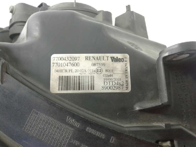 Recambio de faro derecho para renault scenic (ja..) 1.9 dci century referencia OEM IAM 7701047600  