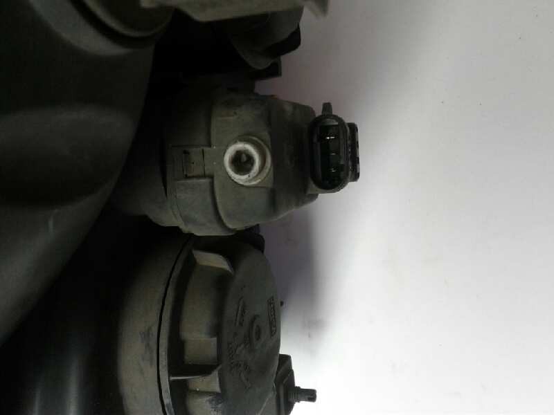 Recambio de faro derecho para renault scenic (ja..) 1.9 dci century referencia OEM IAM 7701047600  