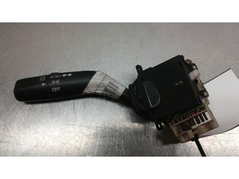 Recambio de mando luces para mazda 626 berlina (ge) referencia OEM IAM 17B334B  48728