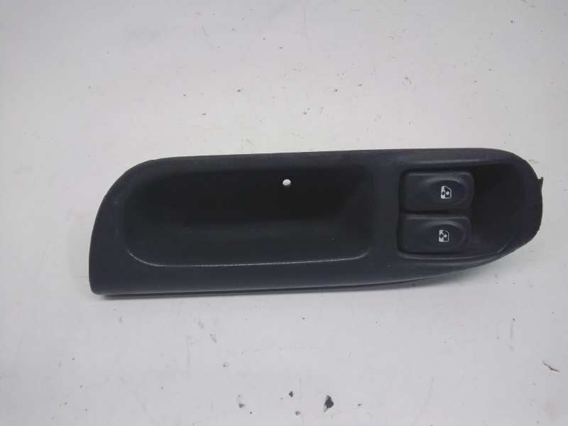 Recambio de mando elevalunas delantero izquierdo para renault scenic (ja..) 1.9 dci century referencia OEM IAM 7700432962  