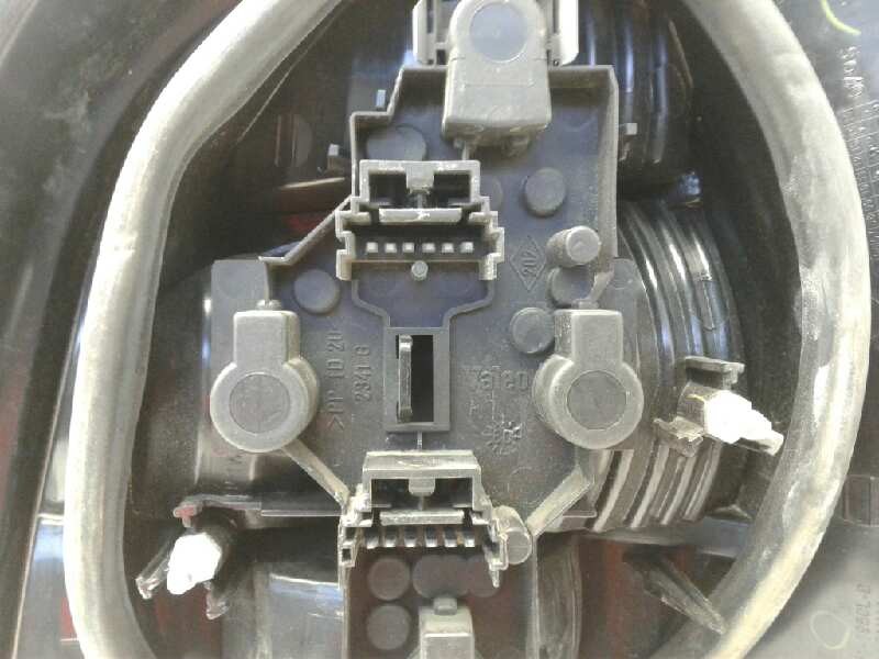 Recambio de piloto trasero izquierdo para renault scenic (ja..) 1.9 dci century referencia OEM IAM   