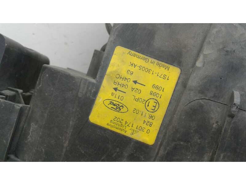 Recambio de faro derecho para ford mondeo berlina (ge) ambiente referencia OEM IAM 0301174202  