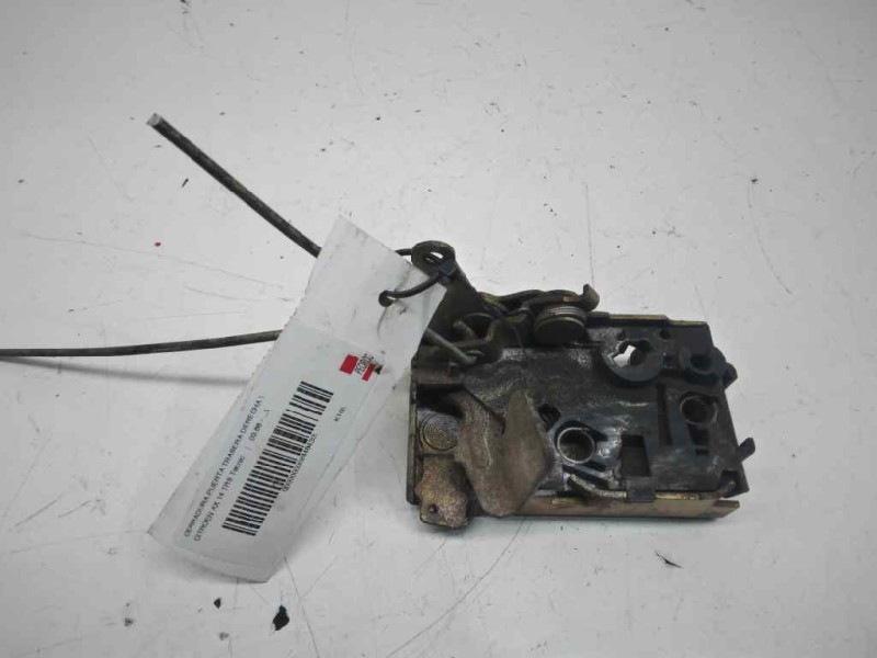 Recambio de cerradura puerta trasera derecha para citroen ax 14 trs tecnic referencia OEM IAM 913836  