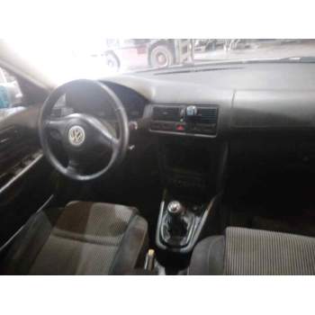 volkswagen golf iv berlina (1j1) del año 2001