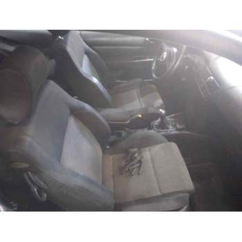 volkswagen golf iv berlina (1j1) del año 2001