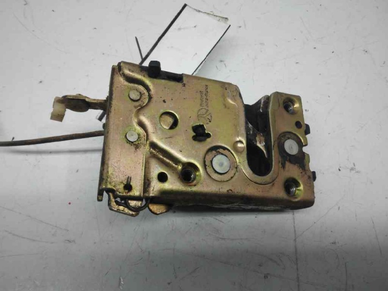 Recambio de cerradura puerta trasera izquierda para citroen ax 14 trs tecnic referencia OEM IAM 913729  