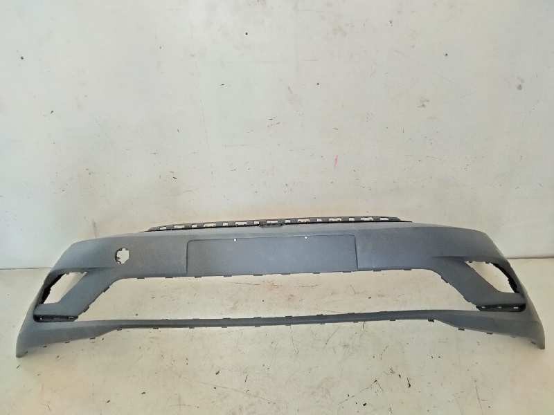 Recambio de paragolpes delantero para volkswagen golf vii sportsvan referencia OEM IAM 25035557 JUMASA 
