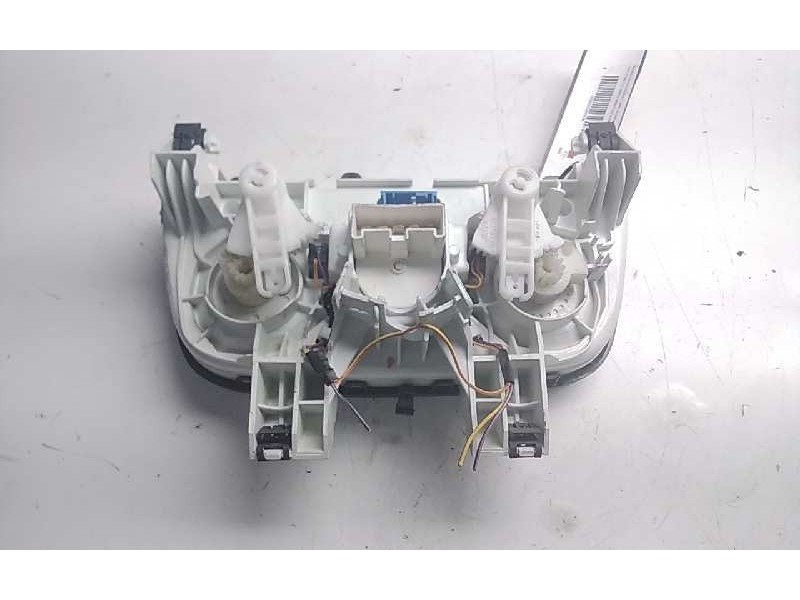 Recambio de mando calefaccion / aire acondicionado para fiat doblo ii cargo (263) furgón base referencia OEM IAM 735605075  