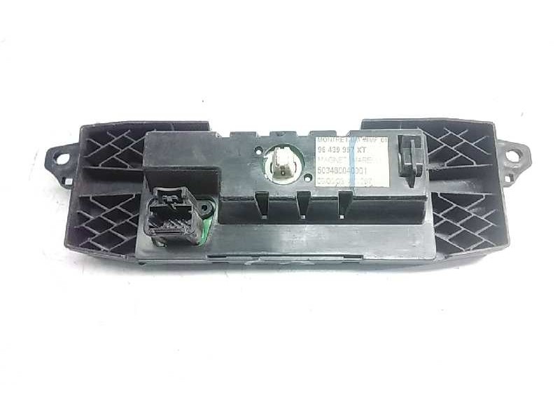 Recambio de pantalla multifuncion para citroen c3 referencia OEM IAM 96439997XT  