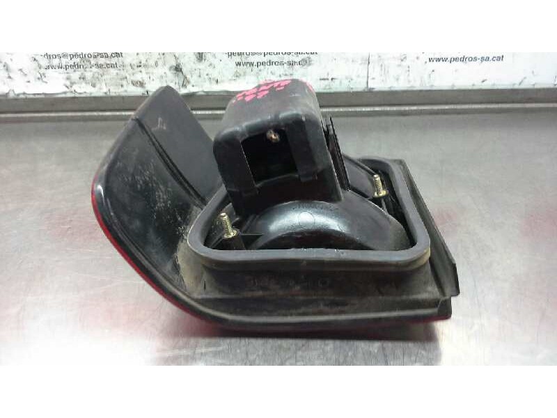 Recambio de piloto trasero derecho para volkswagen vento (1h2) 1.8 referencia OEM IAM   49135